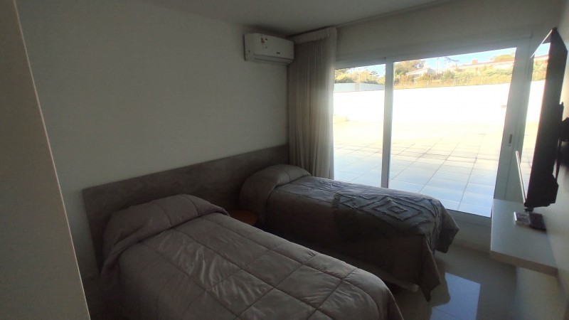 Departamento en venta, 3 dormitorios, Playa Mansa 